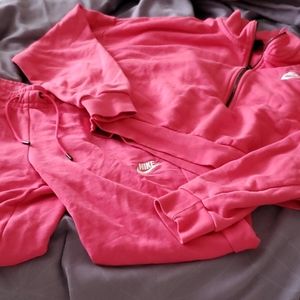 Nike 2 piece tracksuit
